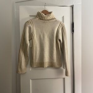 100% Wool Cream Turtleneck Sweater